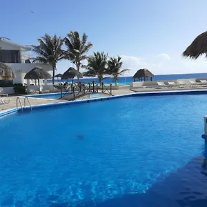 Turquise Cancun
